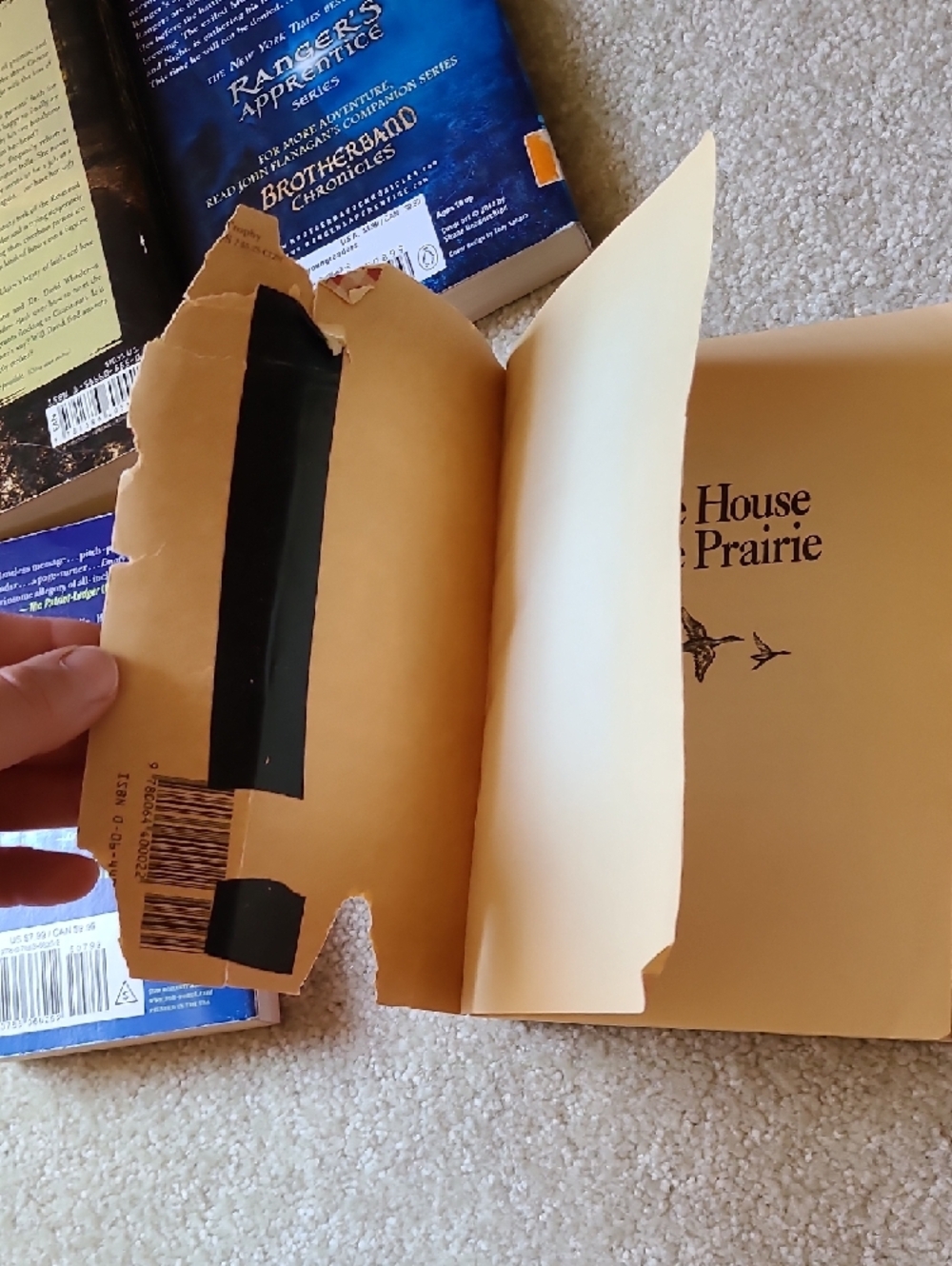 Assorted Books Bundle - Picture 3 of 3